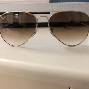 ON SALE! Ray-Ban Aviators ☀️